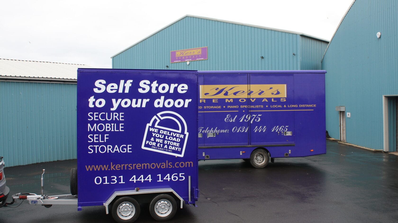 Professional removal vehicle ready for house removals in Edinburgh