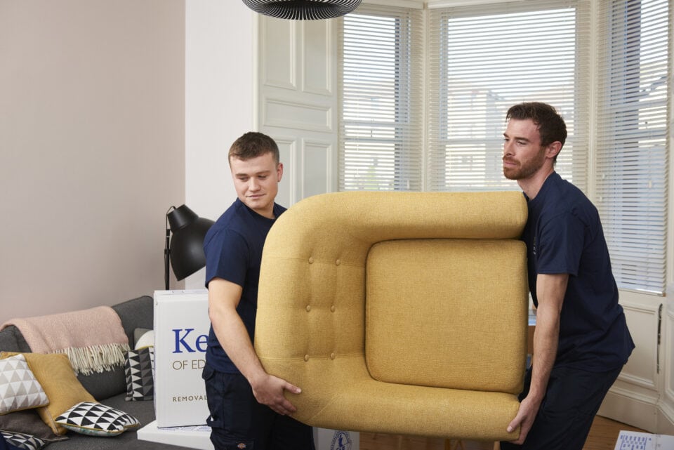 Kerr's removal team providing professional services in Edinburgh