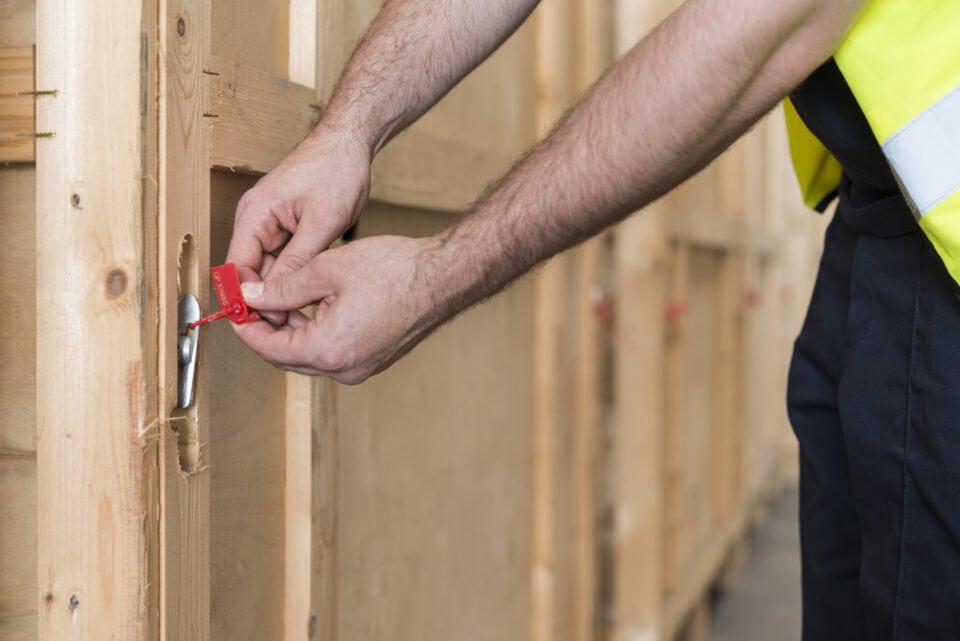 Removals FAQs Edinburgh - Kerr's professional team answering your moving questions