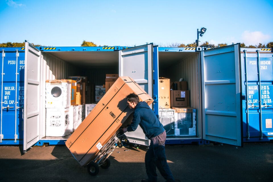 Combined removals and storage Edinburgh - secure freight handling at Kerr's depot